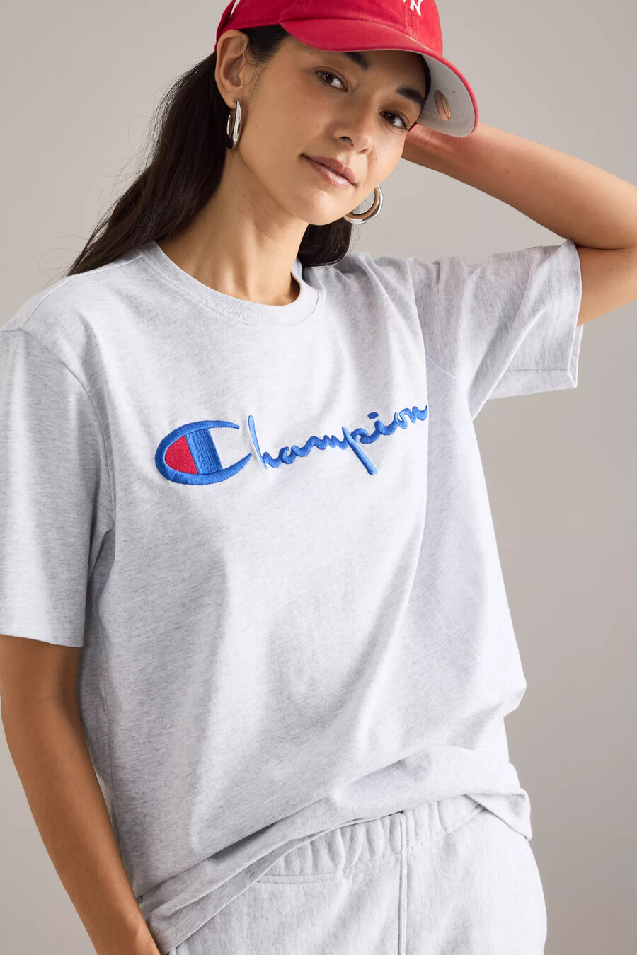champion t-shirt mit gesticktem schriftzug-logo