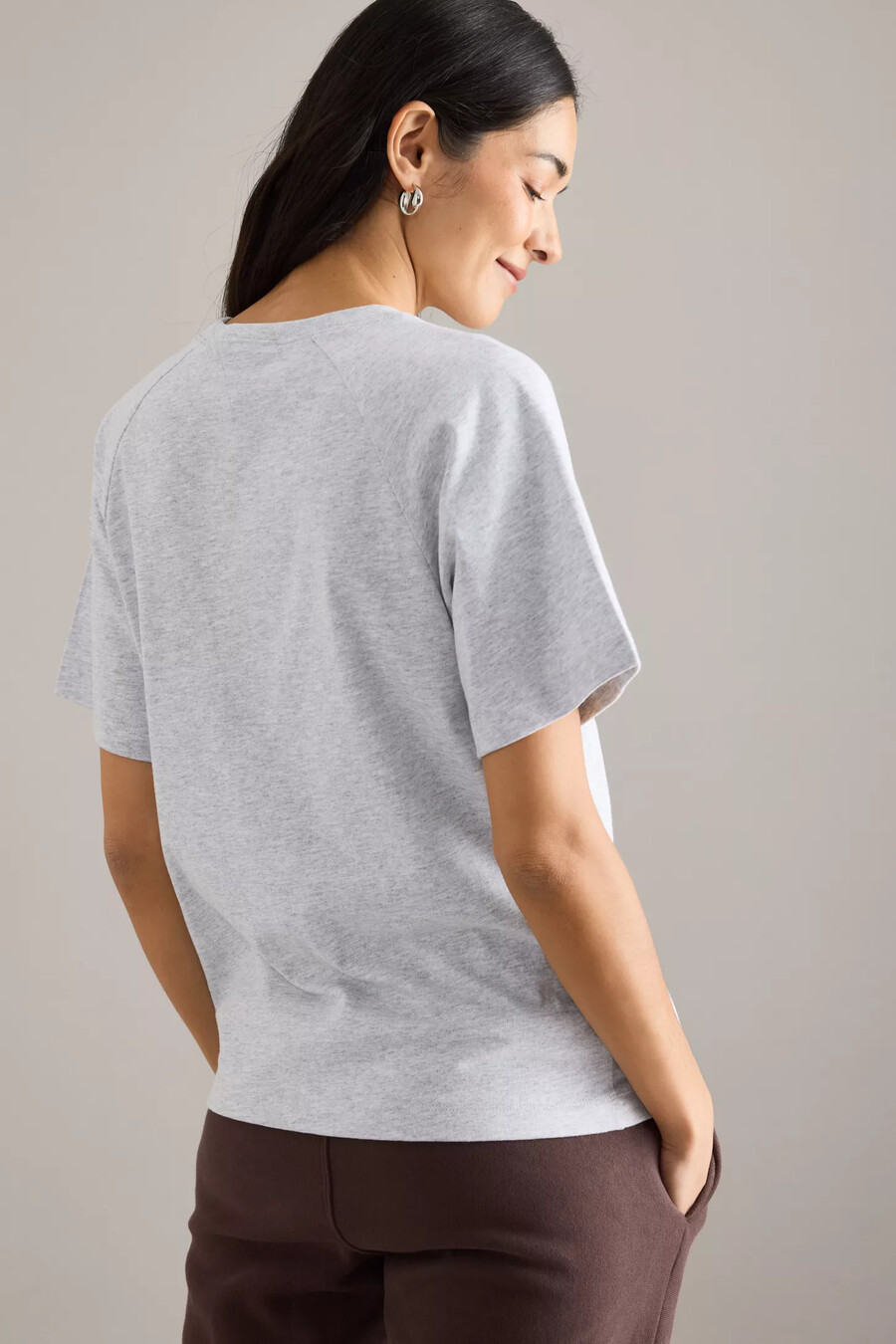 champion-t-shirt mit raglanärmeln und stickerei