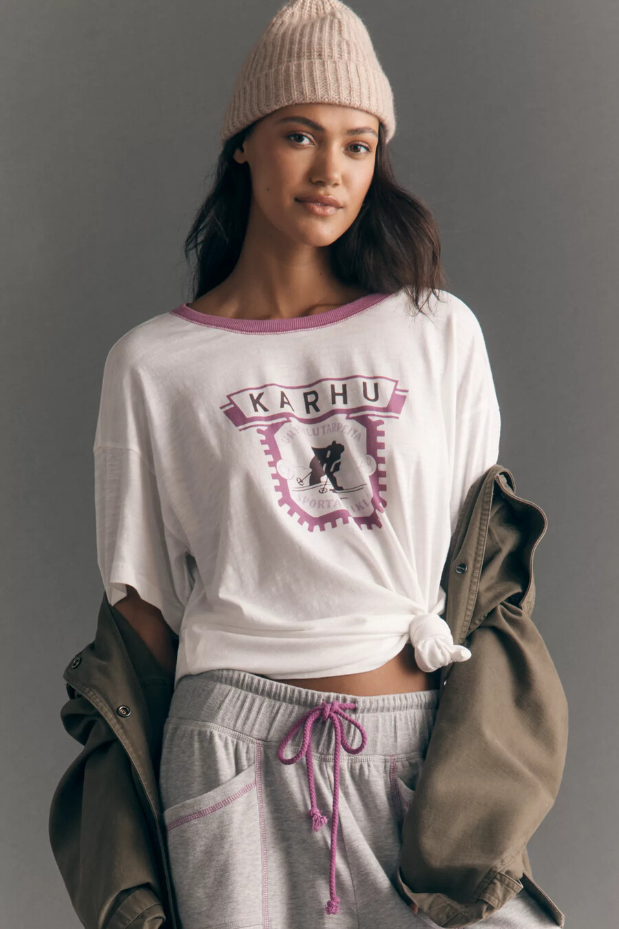 daily practice x karhu oversized grafik-t-shirt