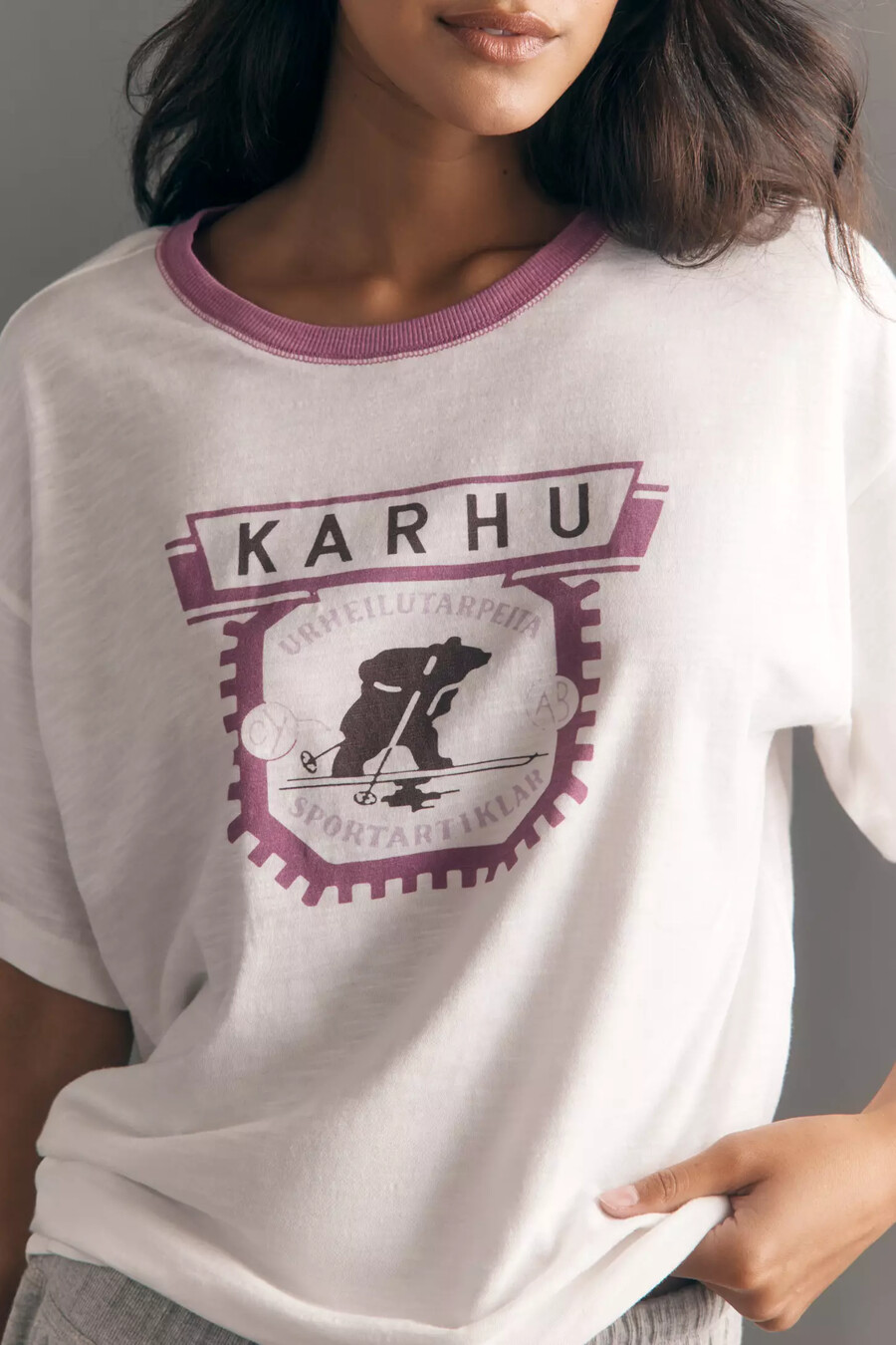 daily practice x karhu oversized grafik-t-shirt