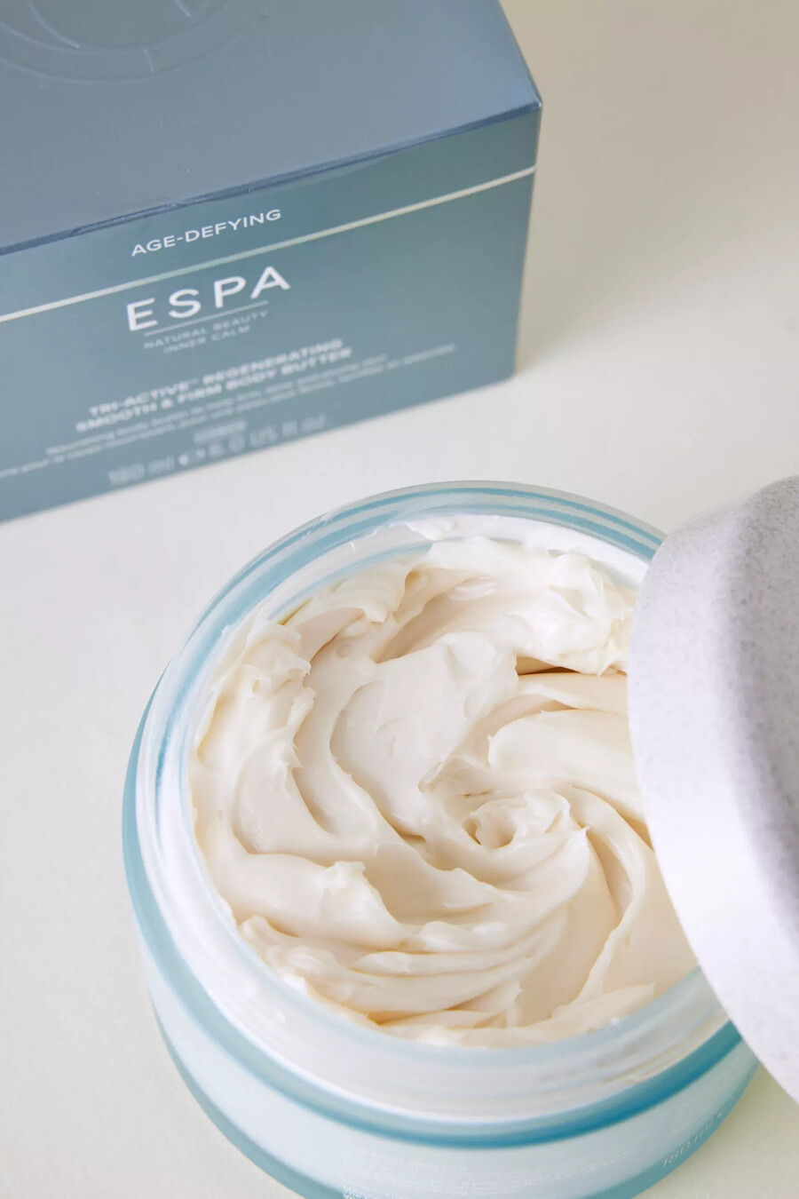 espa tri-active regenerierende geschmeidige und straffe körperbutter