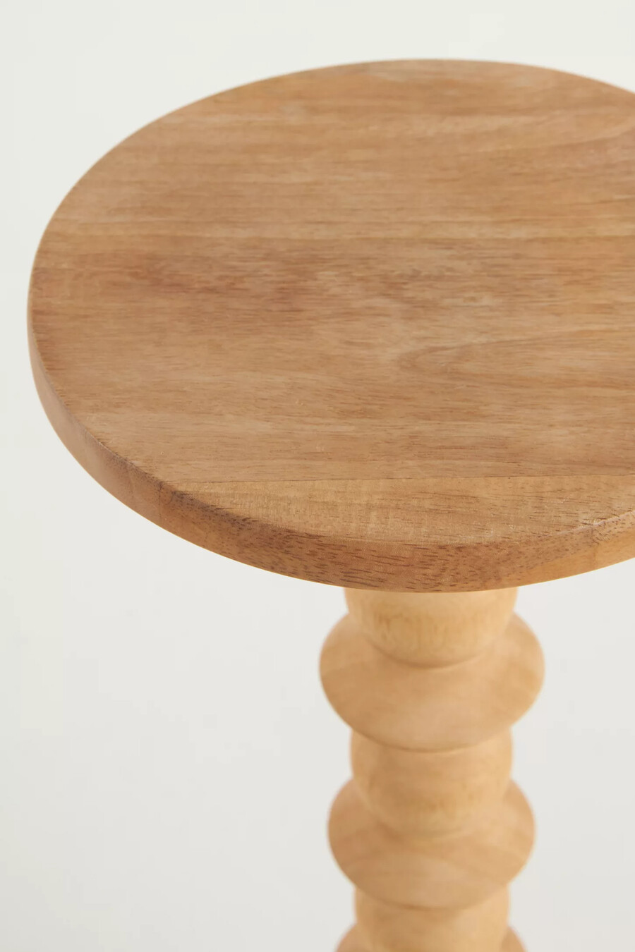 hudson mangoholz runder beistelltisch