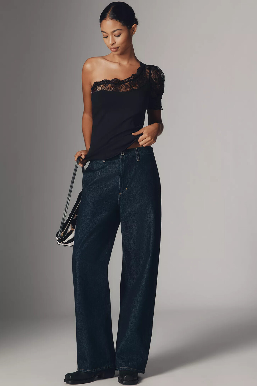 maeve one-shoulder-top mit spitzenbesatz
