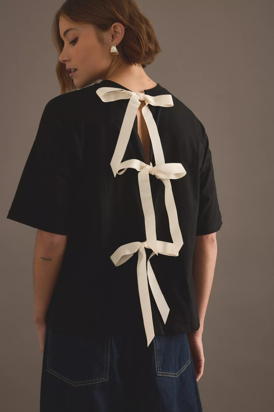 never fully dressed bow-back t-shirt