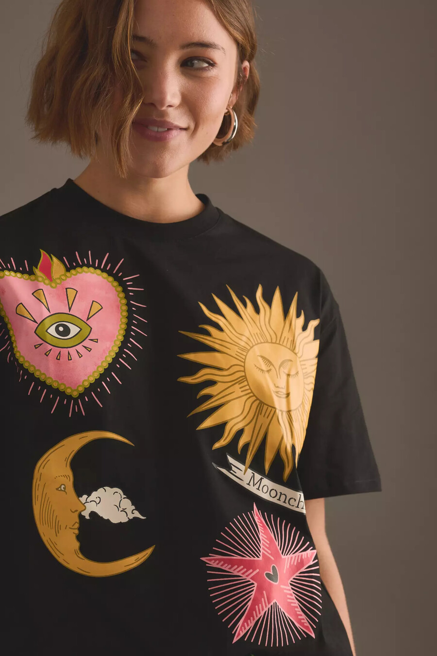 mystisches t-shirt „nie vollständig angezogen
