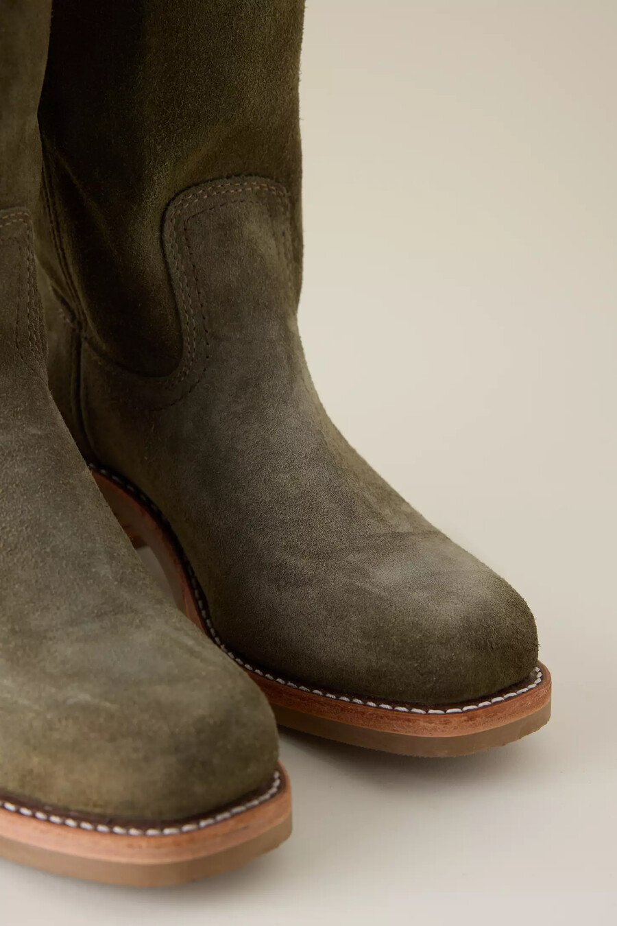 frye campus 12r boots