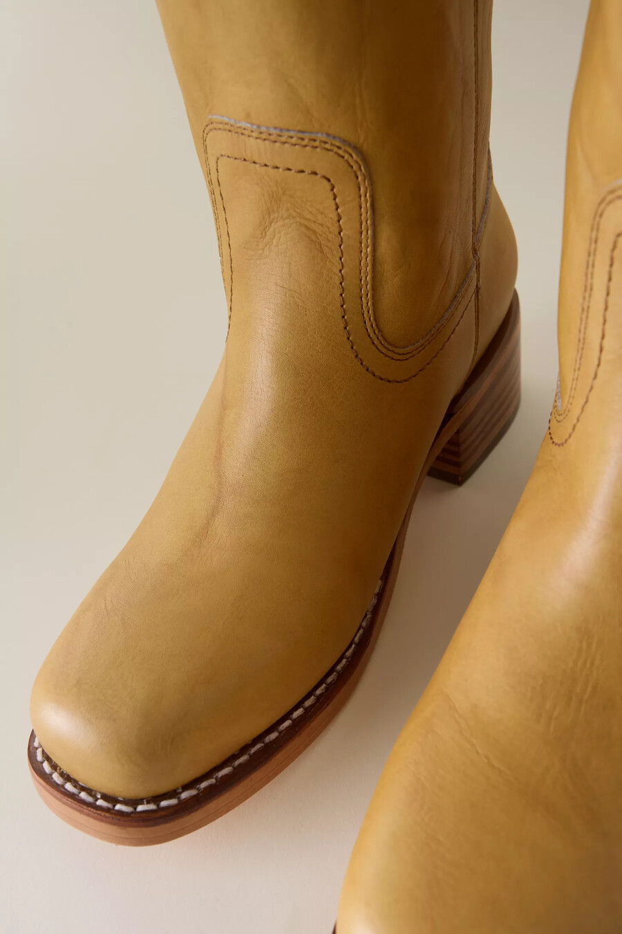 frye campus 14l boots