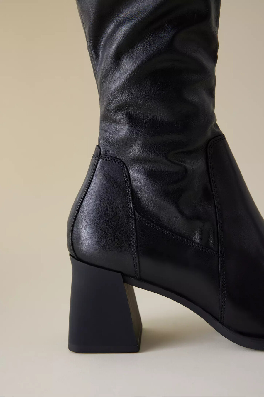 vagabond hedda hohe stiefel