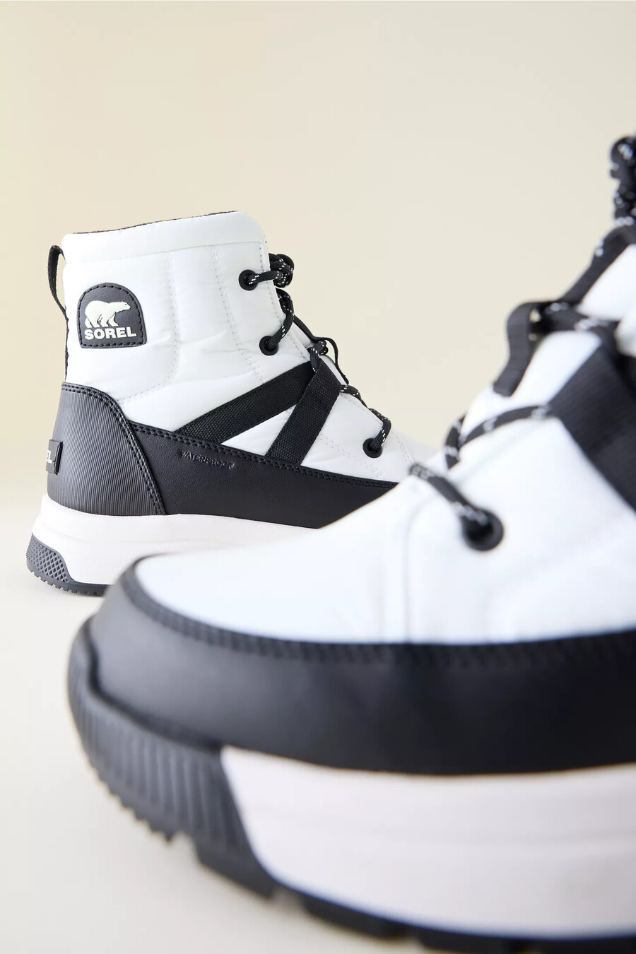 sorel whitney iii mid waterproof boots