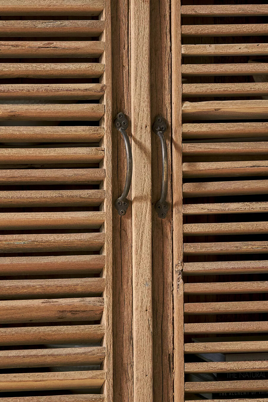 nkuku ibo schrank aus recyceltem holz mit lattenrost
