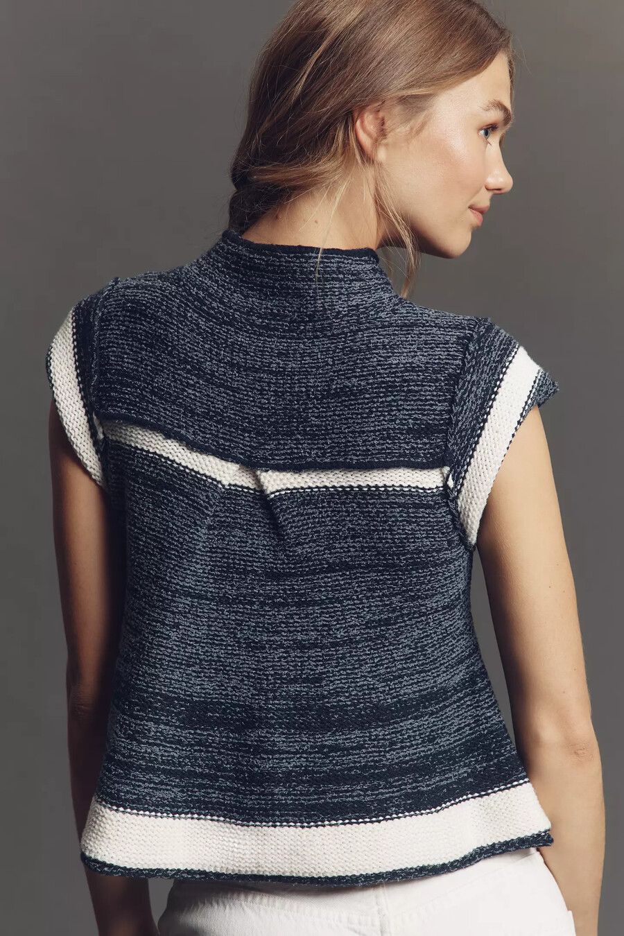 pilcro strickweste mit stehkragen und hasenmotiv