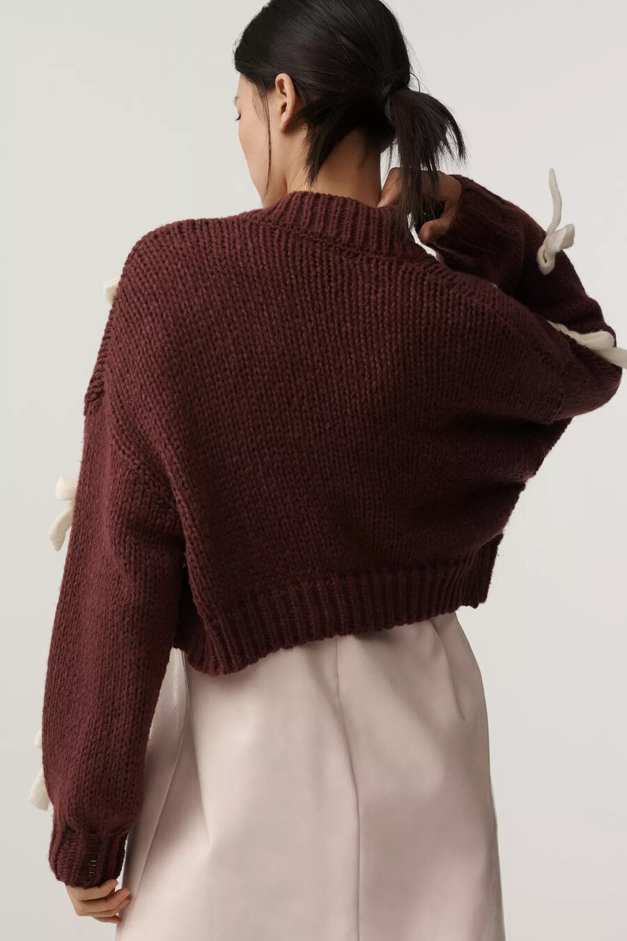 der kurze cardigan „alicia 3d bow cropped cardigan von maeve