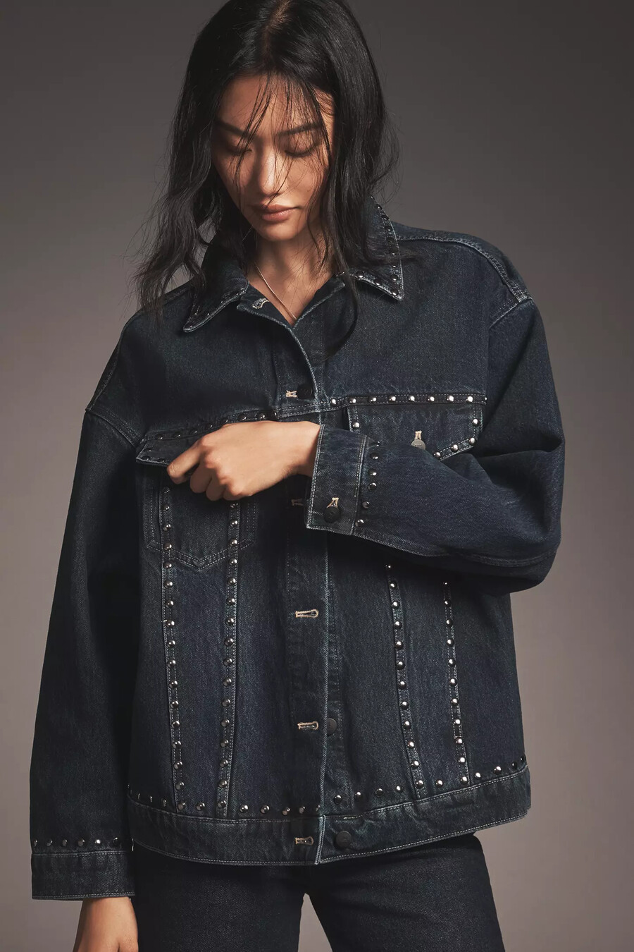 die weston denim boyfriend jacke von pilcro nieten-edition