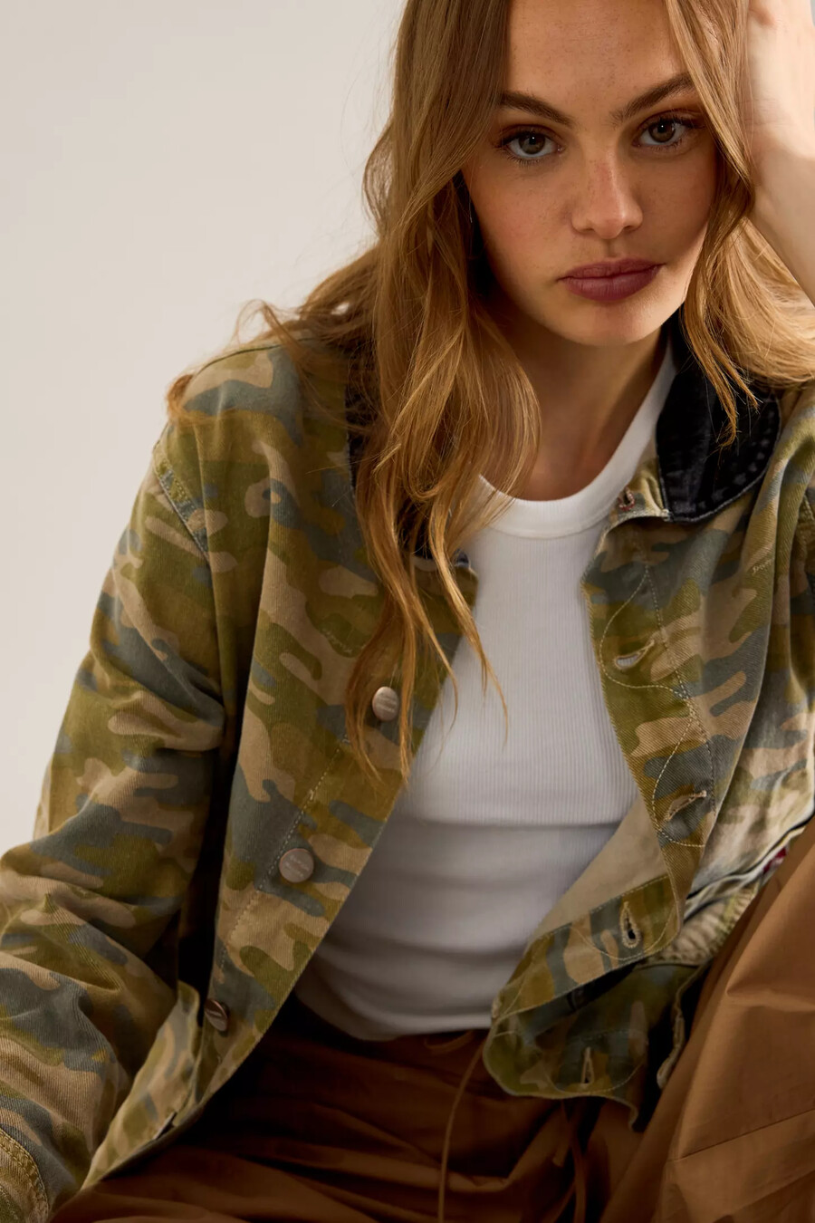 damson madder francis camo jacke