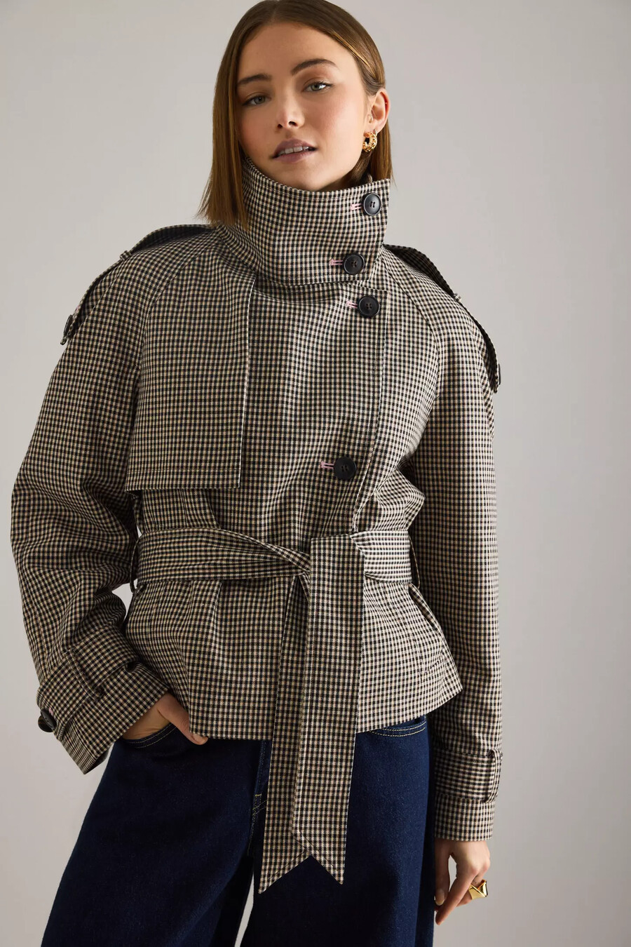 karierter kurzer trenchcoat von anthropologie