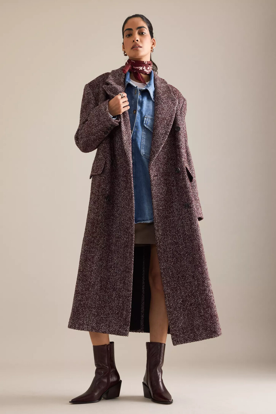 oversized-mantel aus wollmischung mit fischgrätmuster von anthropologie