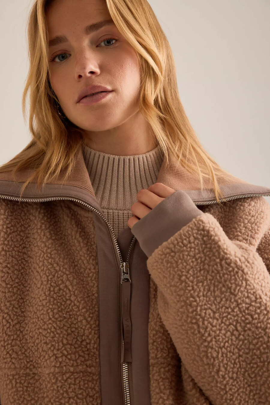 varley eleanor fleece
