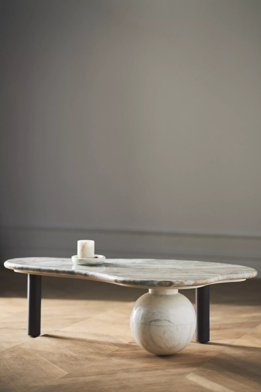 orla marmor-couchtisch