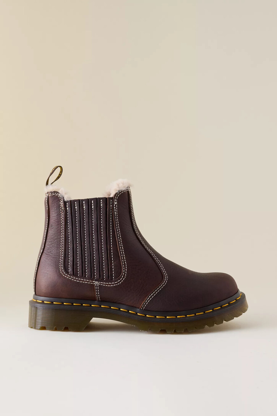 dr. martens 2976 leonore ii chelsea-stiefel aus kunstpelzleder
