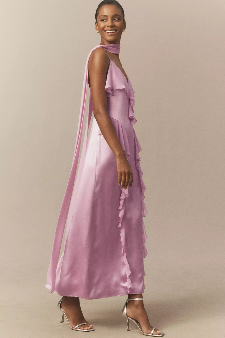 Ärmelloses rüschen-maxikleid von mare mare aus satin-chiffon