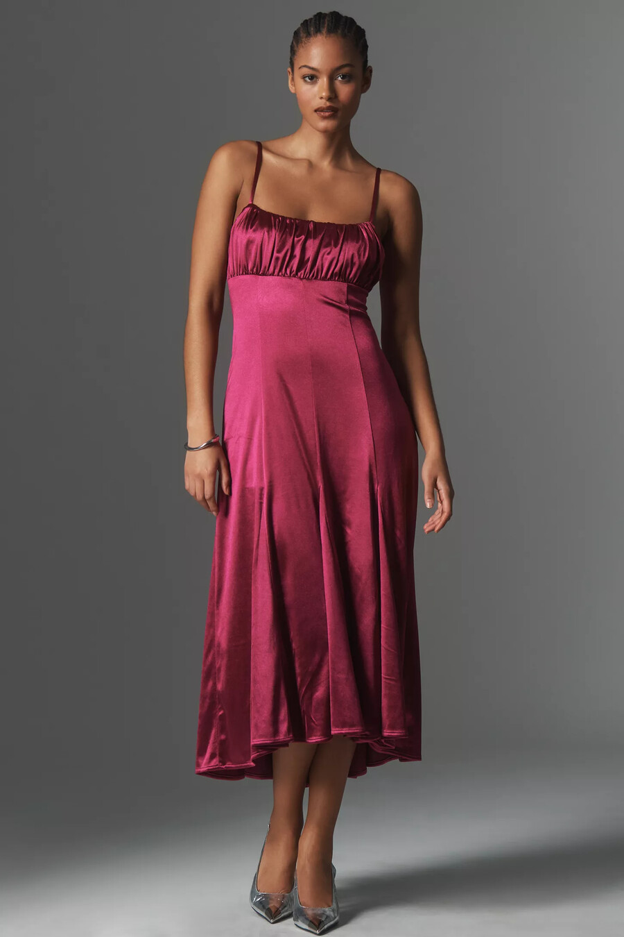 Ärmelloses babydoll-midikleid von anthropologie