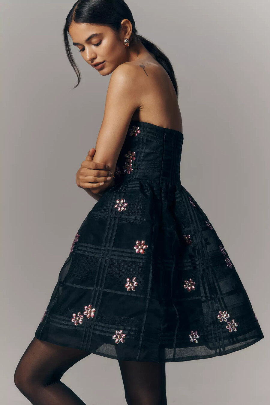 maeve trägerloses verziertes minikleid im fit flare-stil