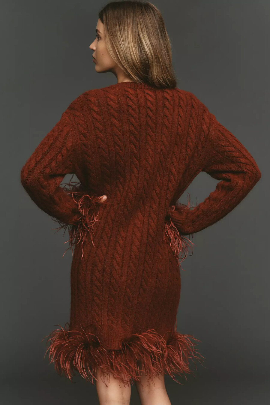 saylor langarm-minikleid aus kunstfedern