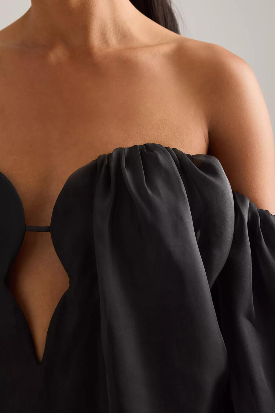 bardot freda volumen-minikleid mit schulterfreiem ausschnitt