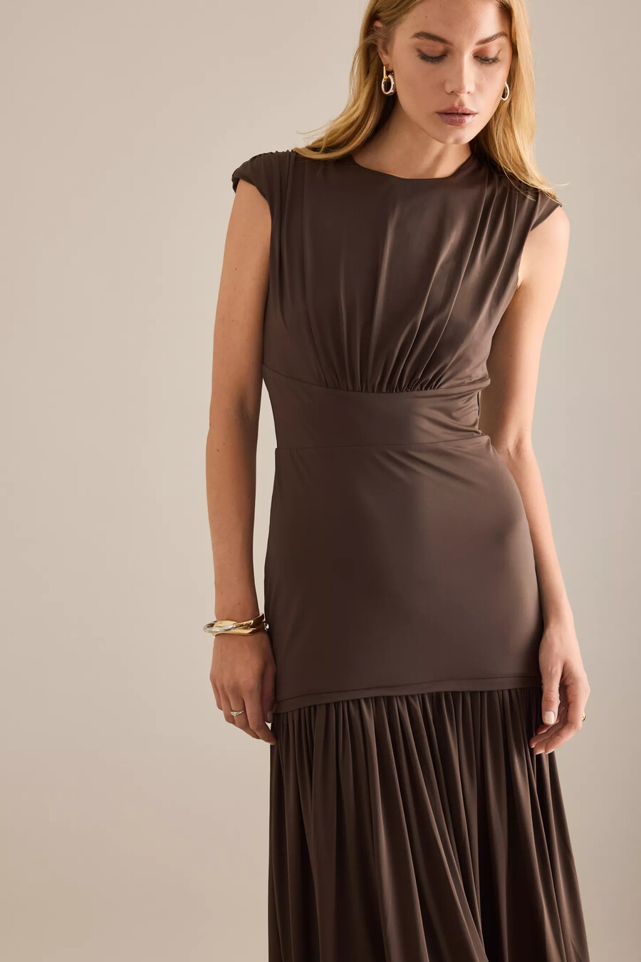 bardot annaise maxikleid mit hohem kragen