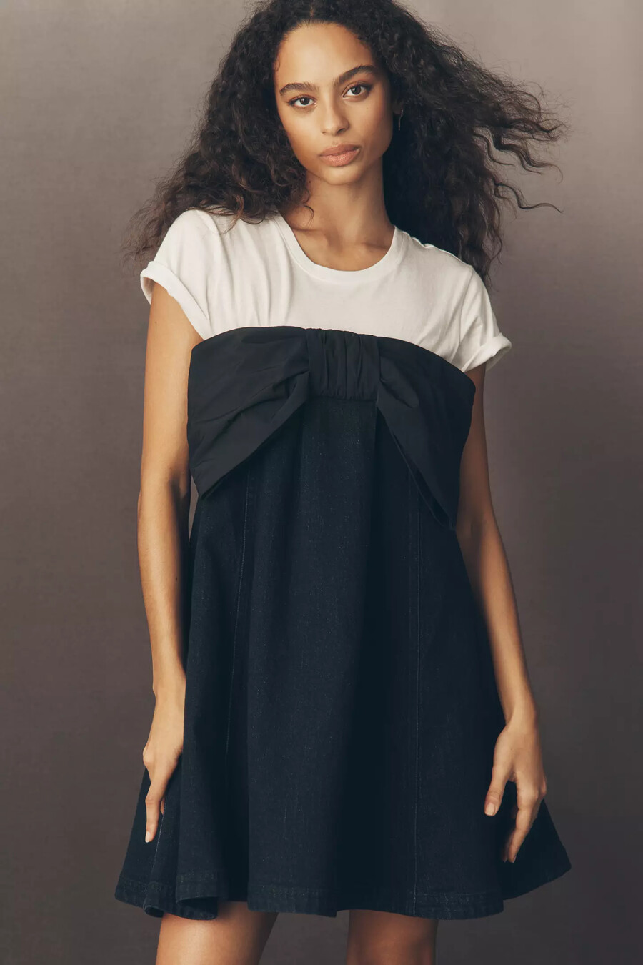 pilcro trägerloses jeans-minikleid mit schleife