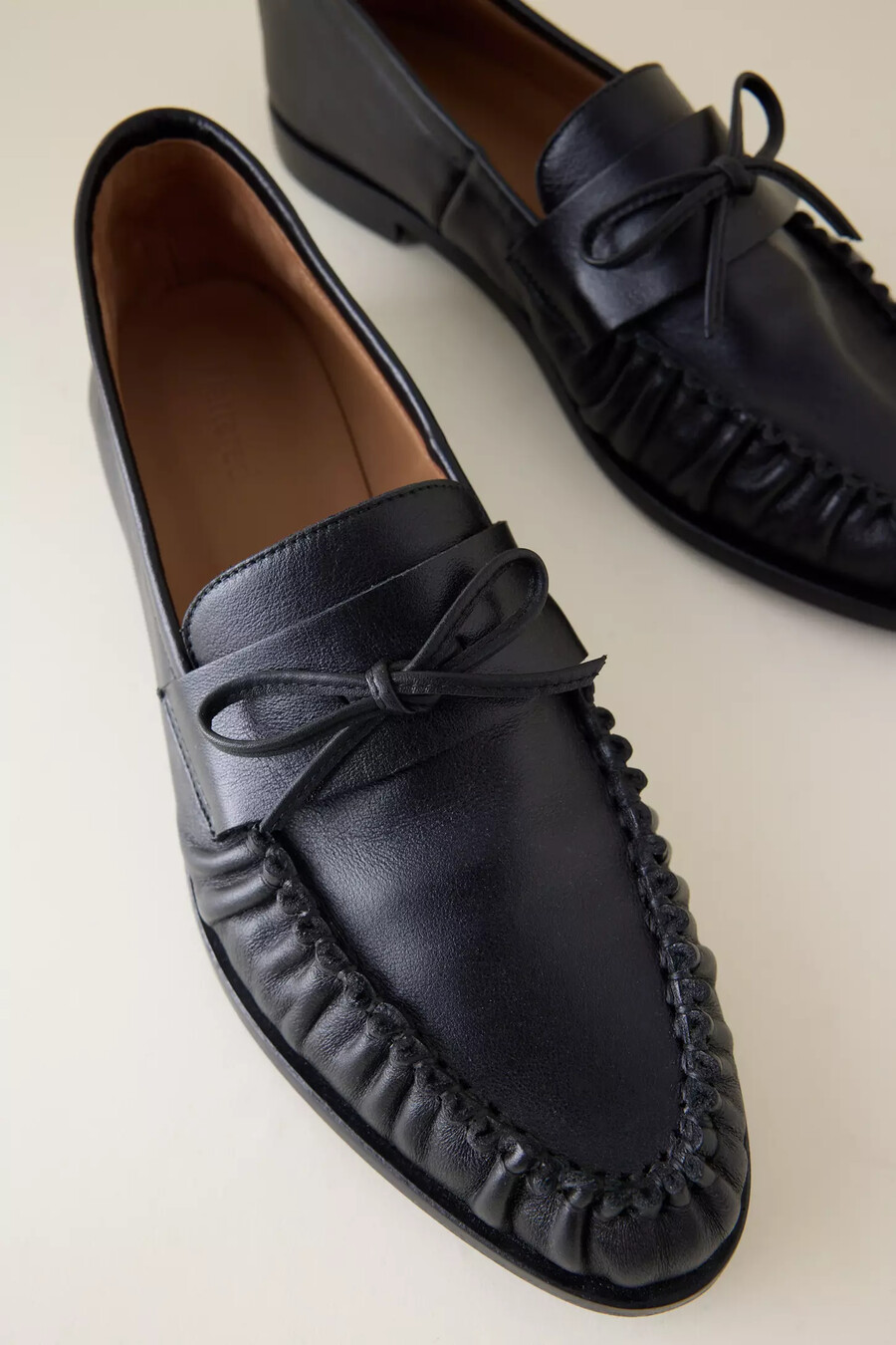 schmeichelhafte dylan lederslipper