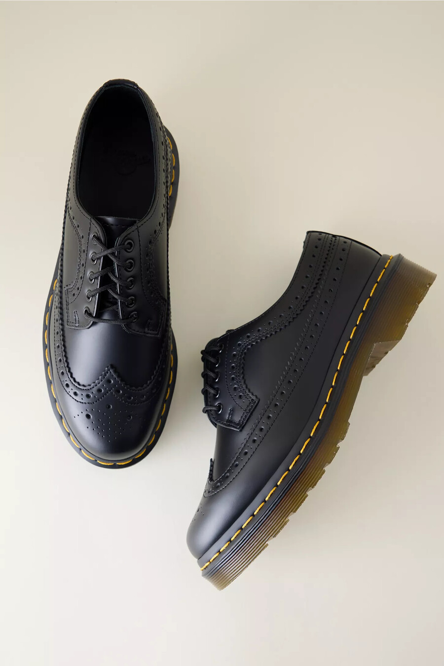 dr. martens 3989 glattleder-brogue-schuhe
