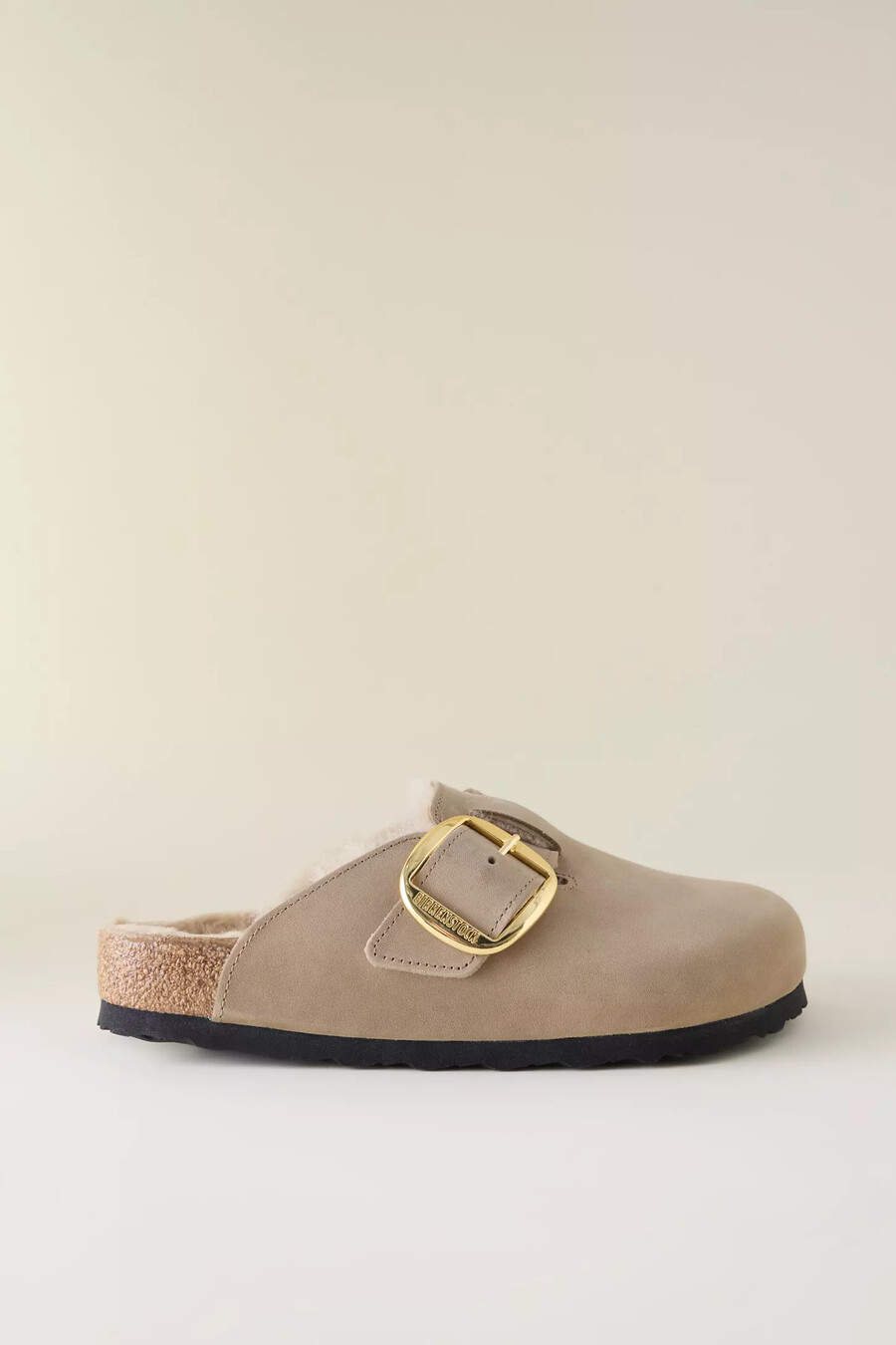 birkenstock boston clogs mit großer schnalle aus shearling