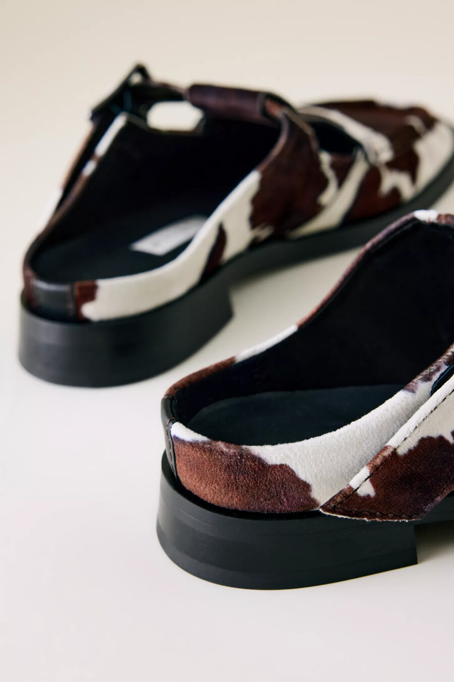 miista gianna mules mit kuhschnalle