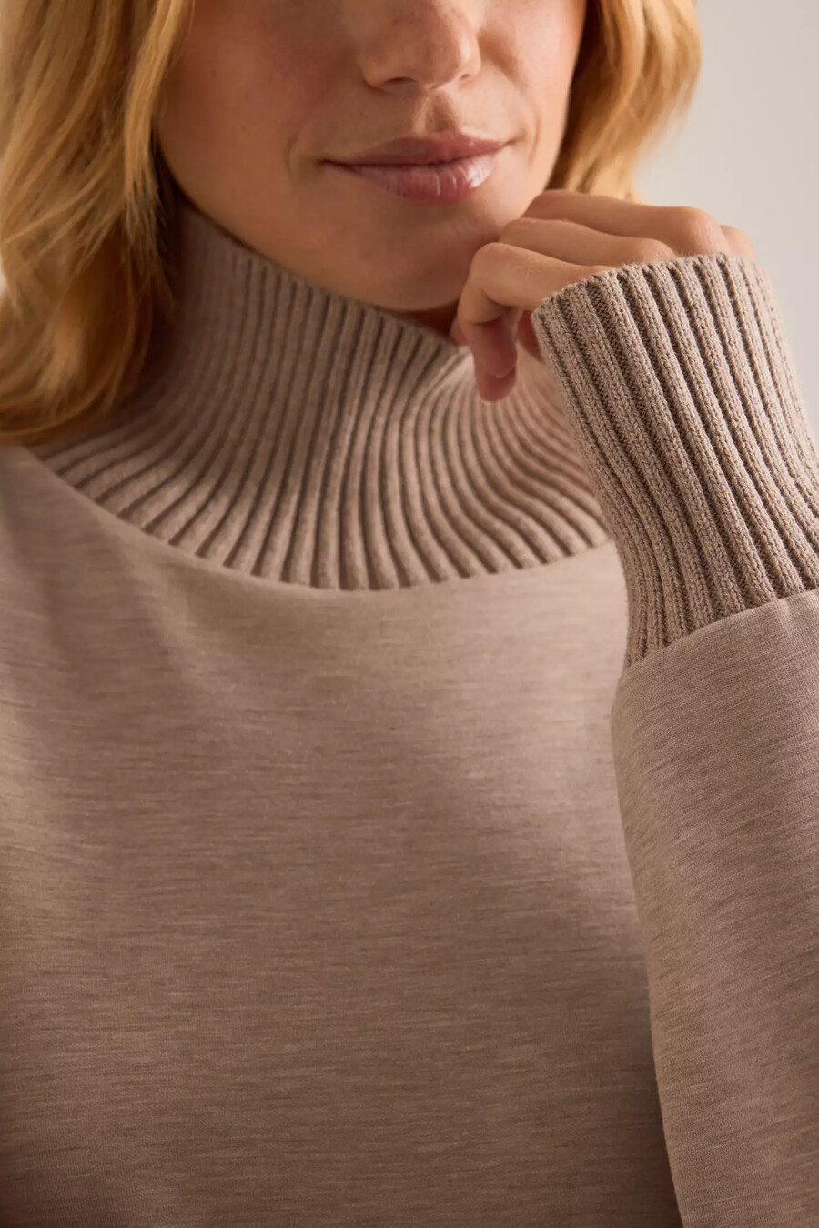 varley barker high-neck sweatshirt