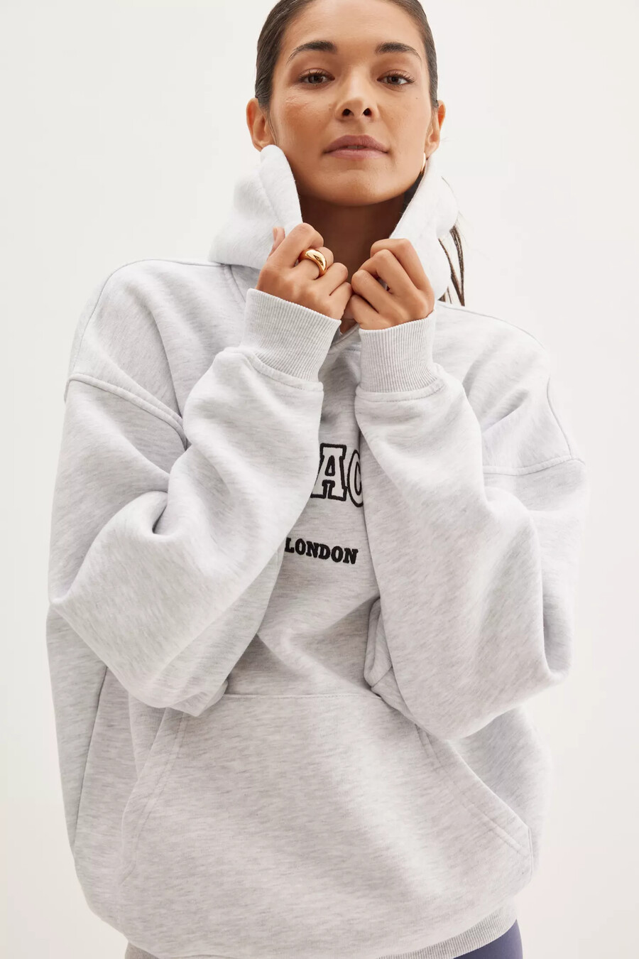 tala active applikation oversized hoodie