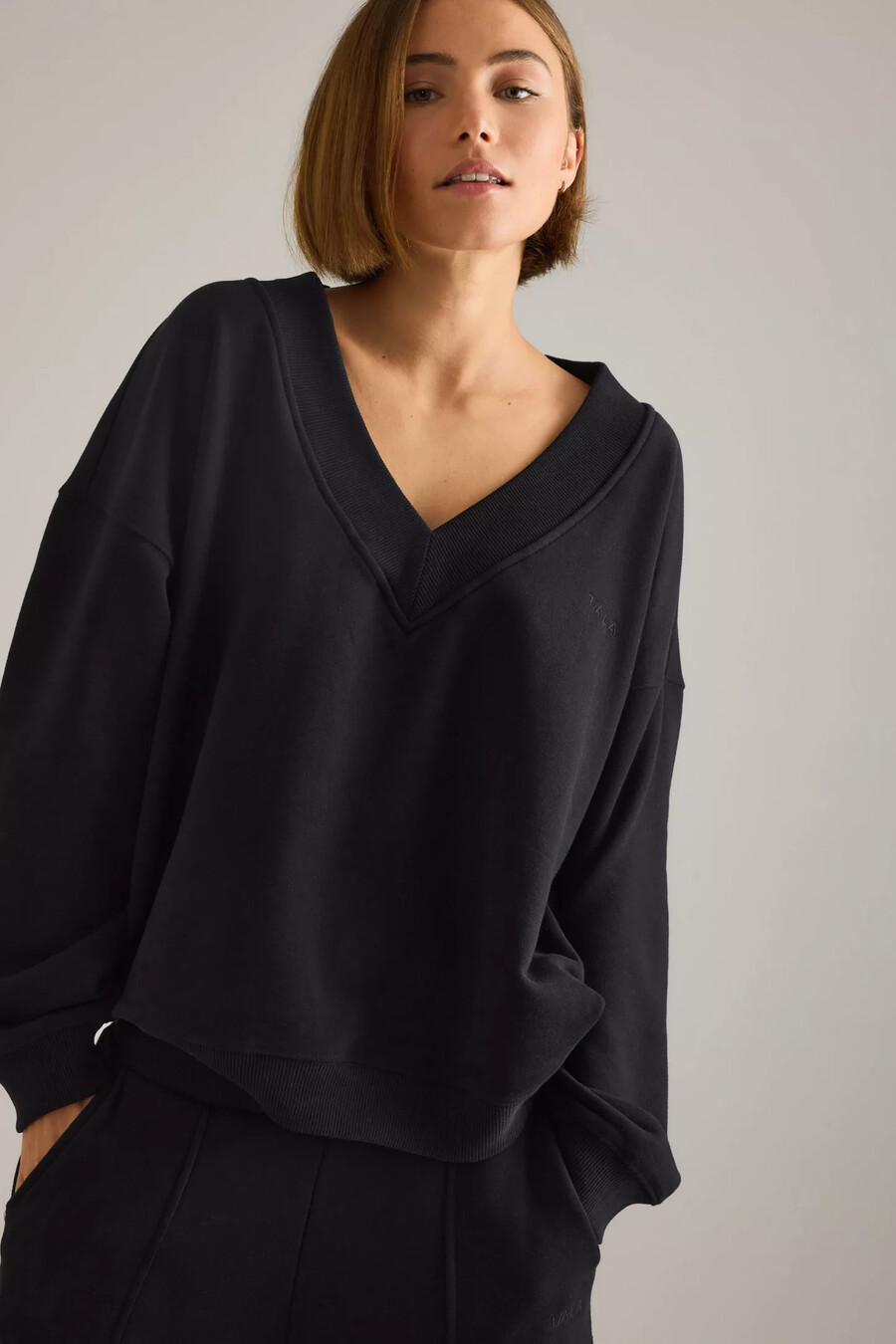 tala v-ausschnitt sweatshirt