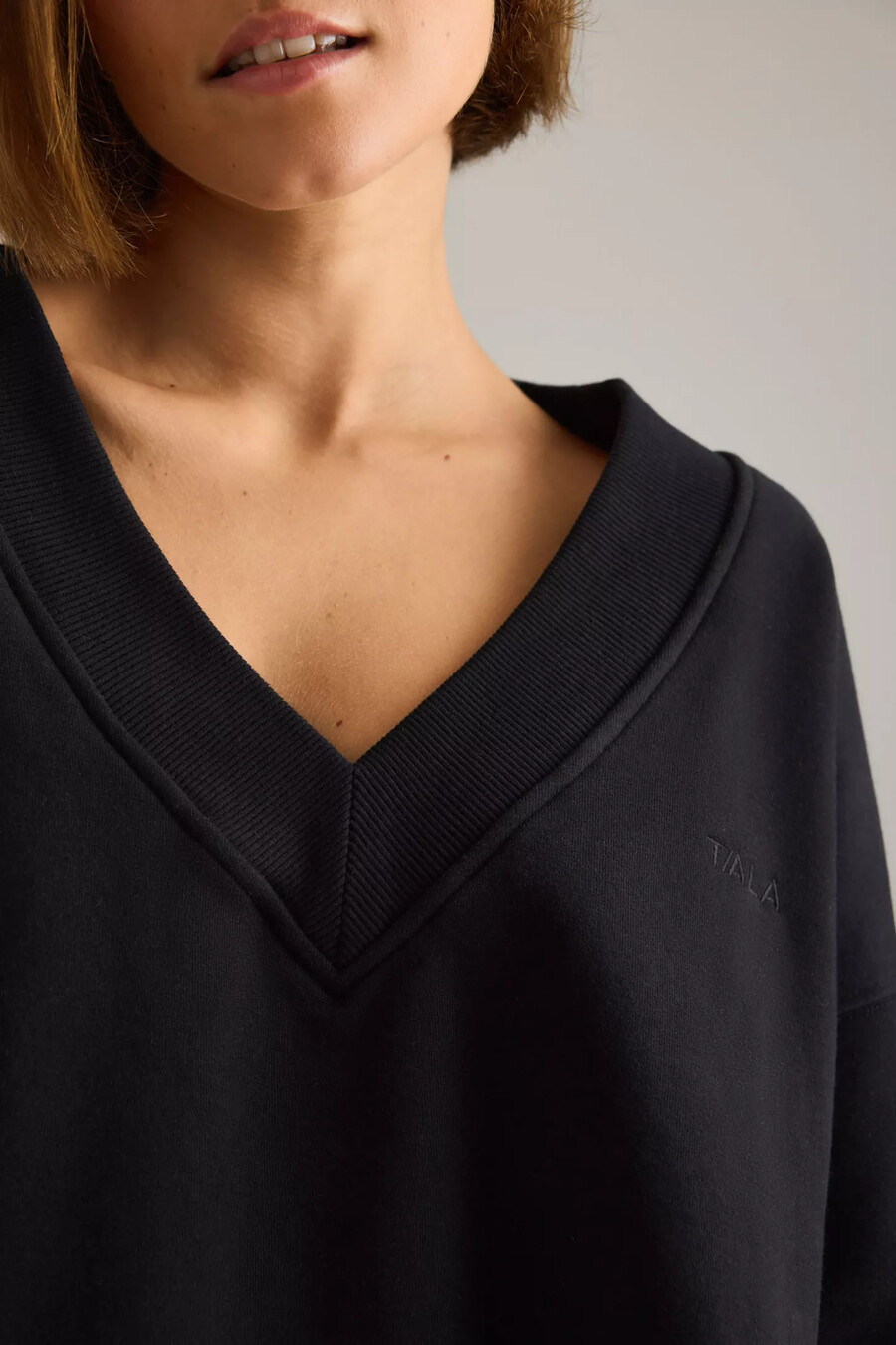 tala v-ausschnitt sweatshirt