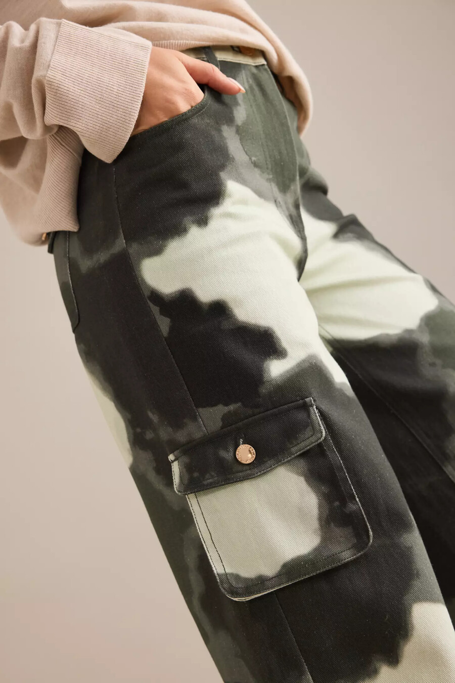 helmstedt enya tie-dye cargo jeans
