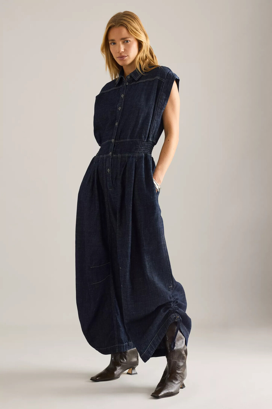 denim-jumpsuit von anthropologie