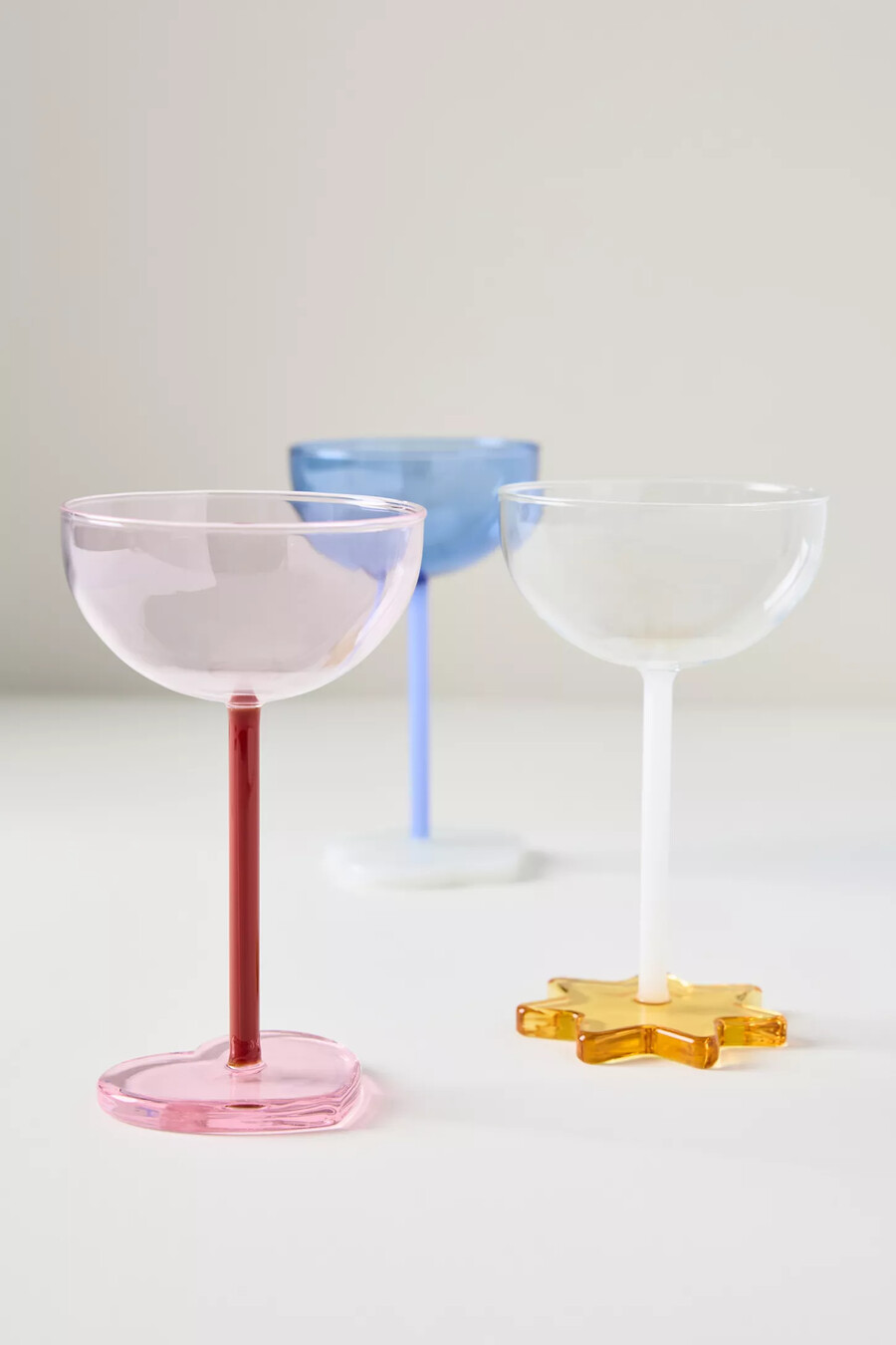 icon coupéglas mit füßen