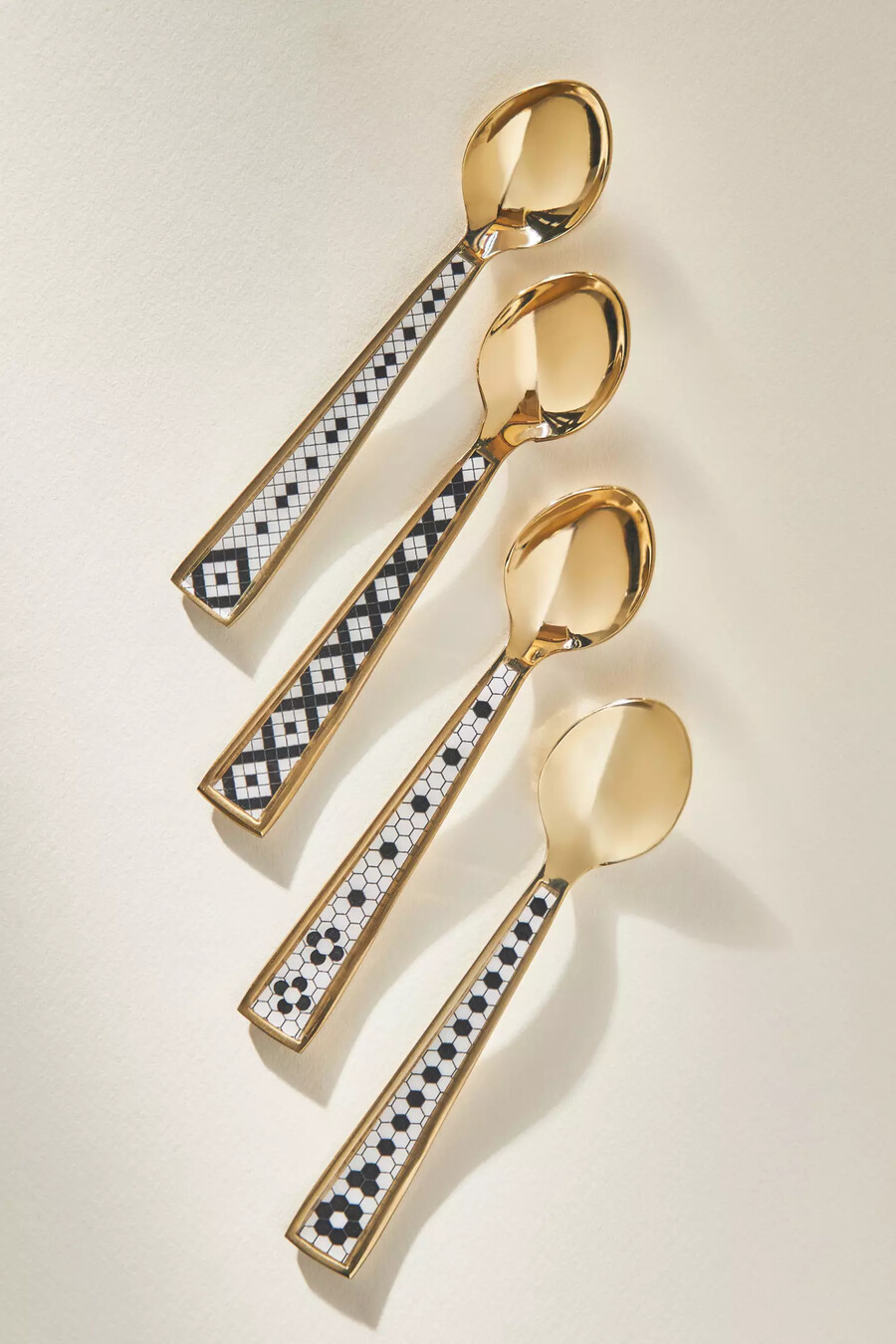 bistro tile teelöffel aus edelstahl 4er-set