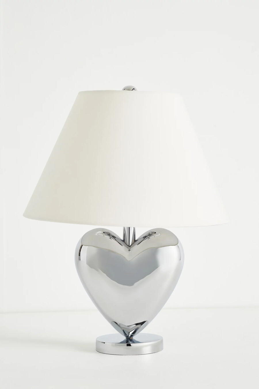 amor tischleuchte in herzform aus metallic