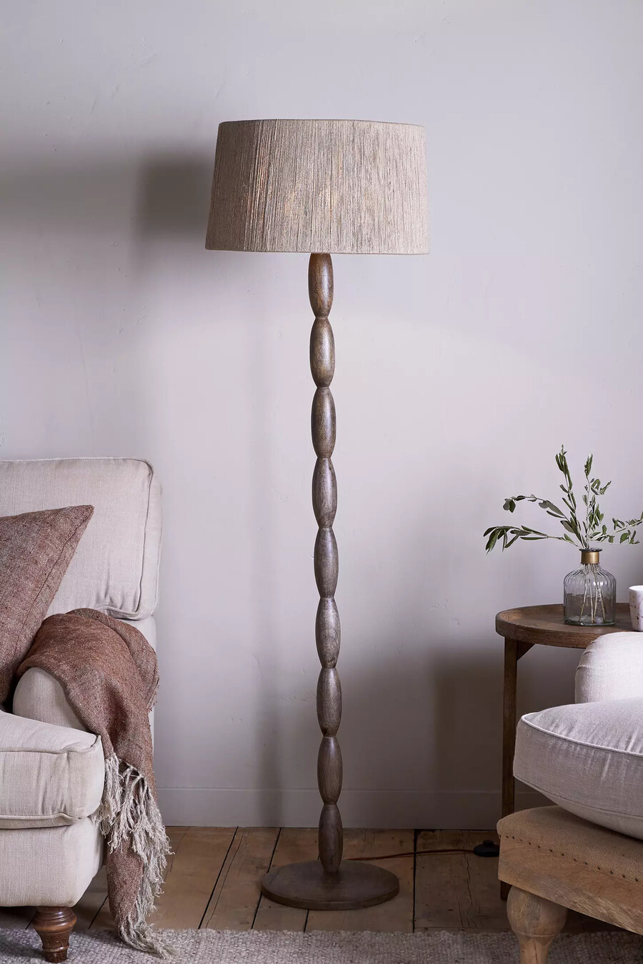 nkuku konali stehlampe aus mangoholz