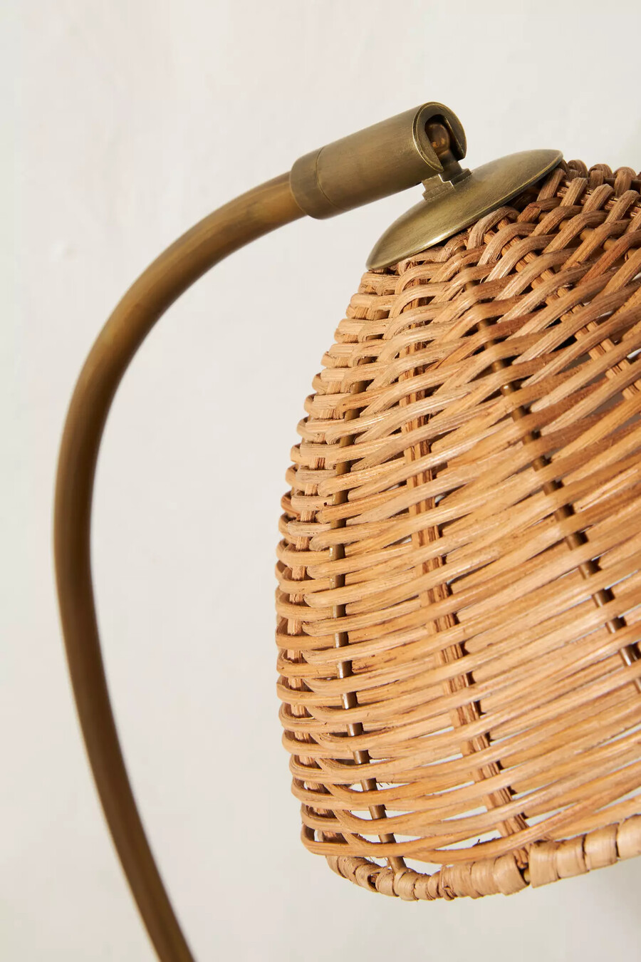 liz rattan arbeitsleuchte