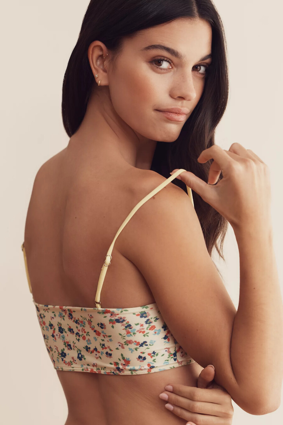 von anthropologie das nahtlose bralette renna mit eckigem ausschnitt