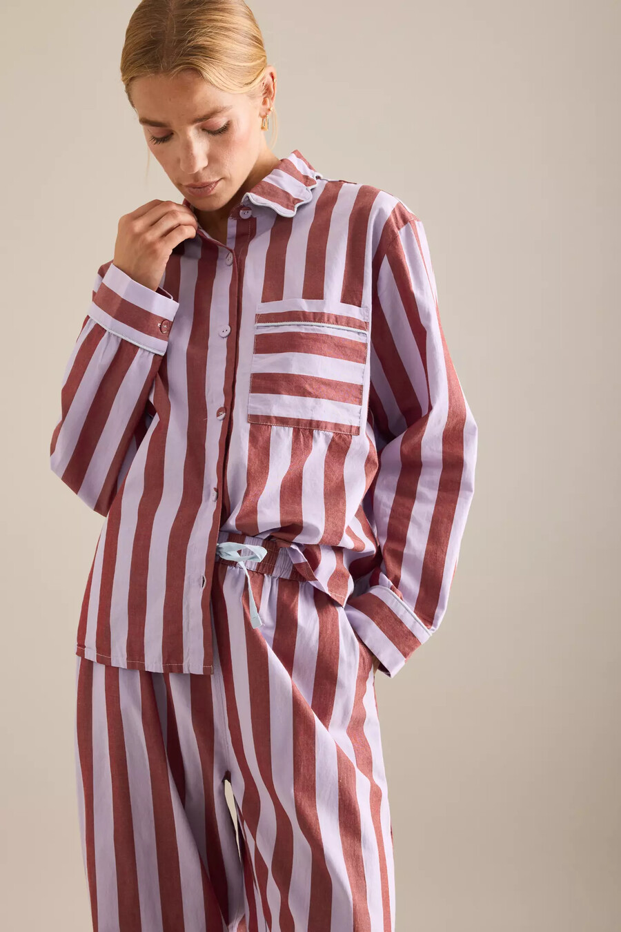 tbco gestreifter langer pyjama-satz