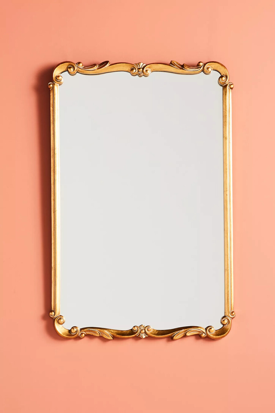 bella mirror