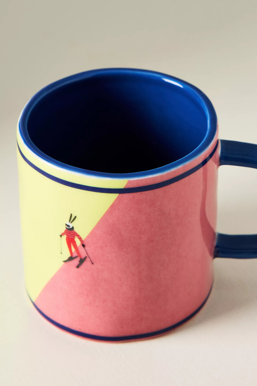 handbemalter après-ski-becher aus steinzeug