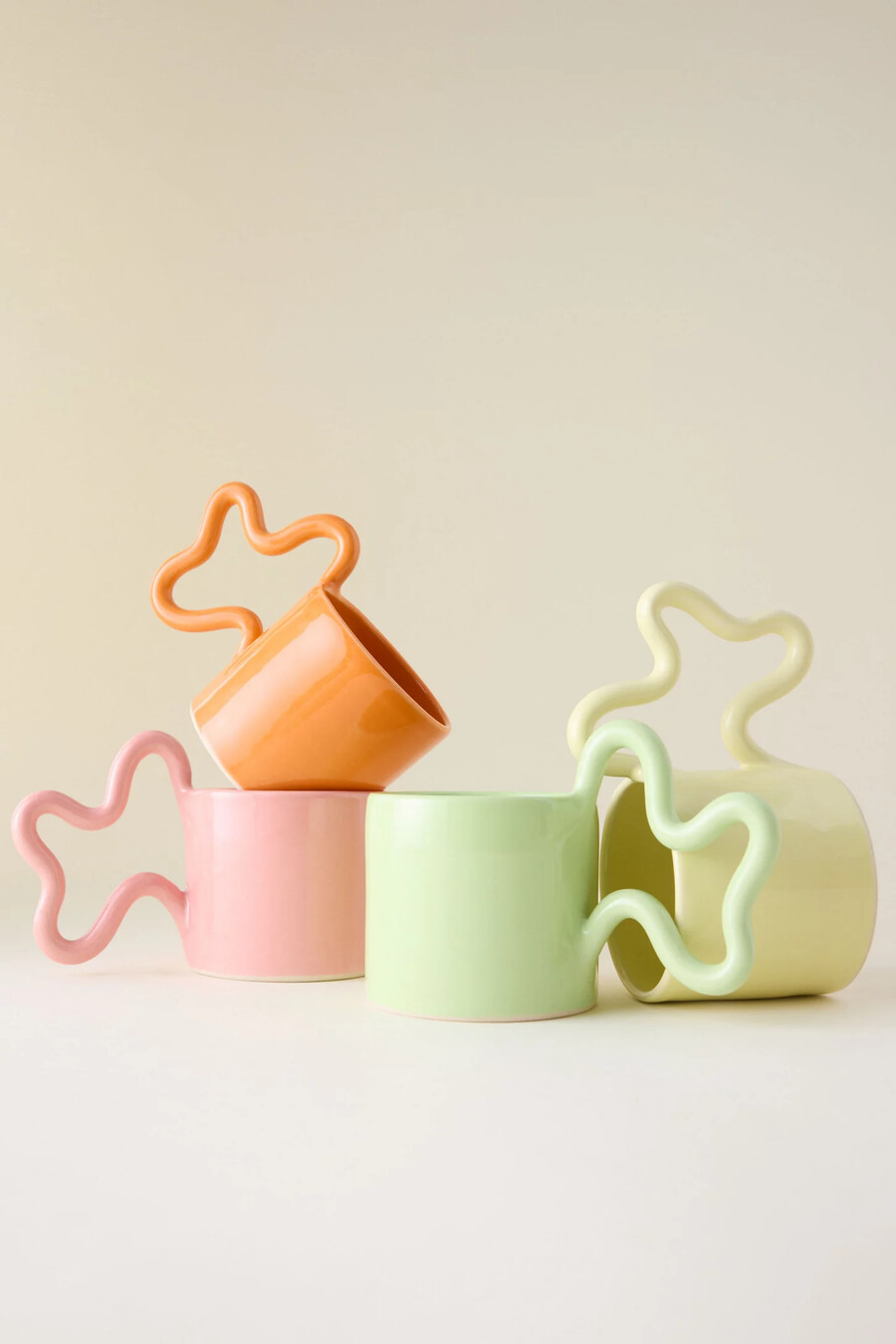 florence mytum handmade wiggle mug